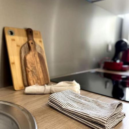Appartement Cosy Et Moderne Proche De Disneyland Bussy-Saint-Georges Bagian luar foto